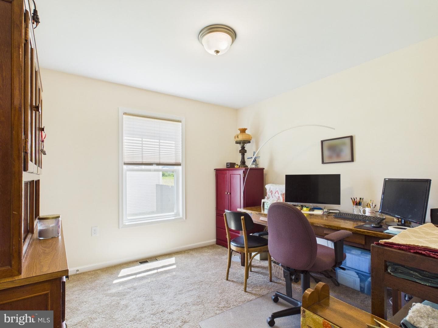 185 Twickenham Drive photo 21