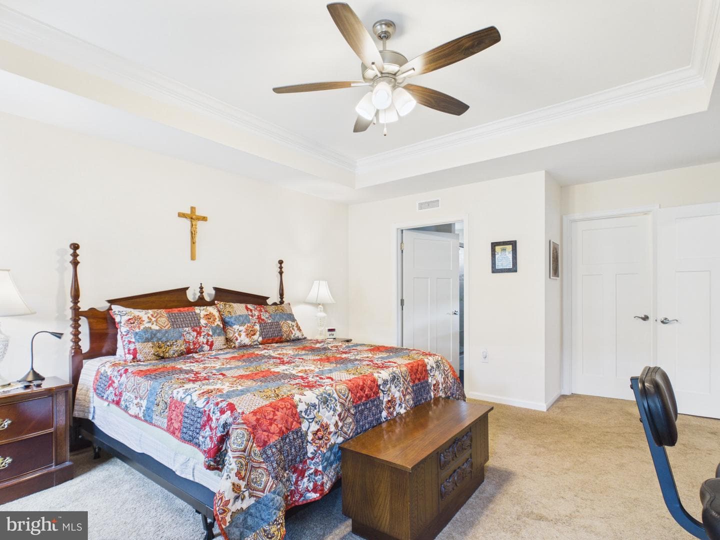 185 Twickenham Drive photo 38