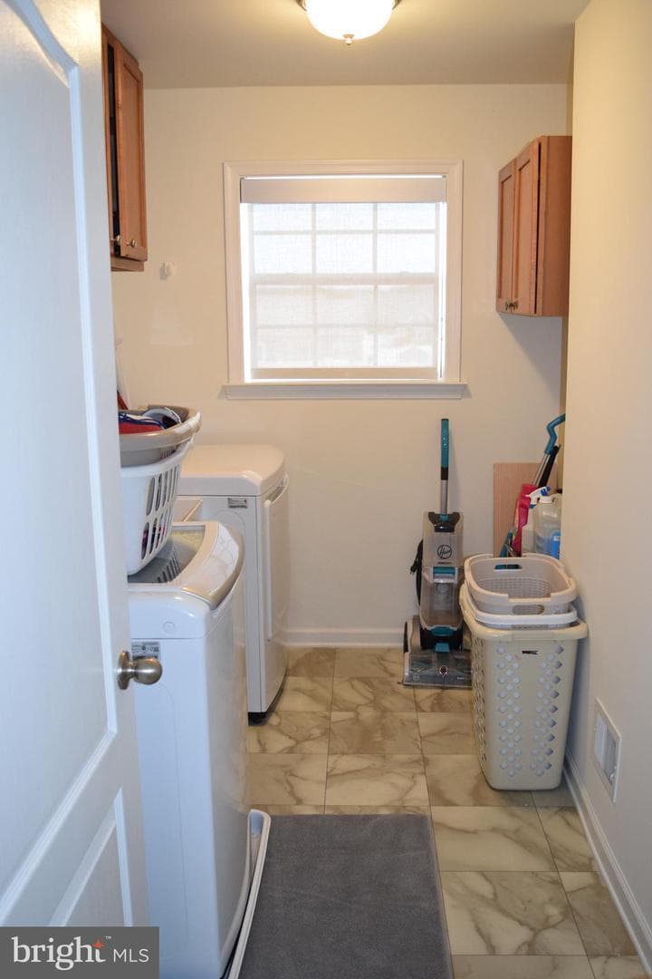 205 Voltaire Street photo 26