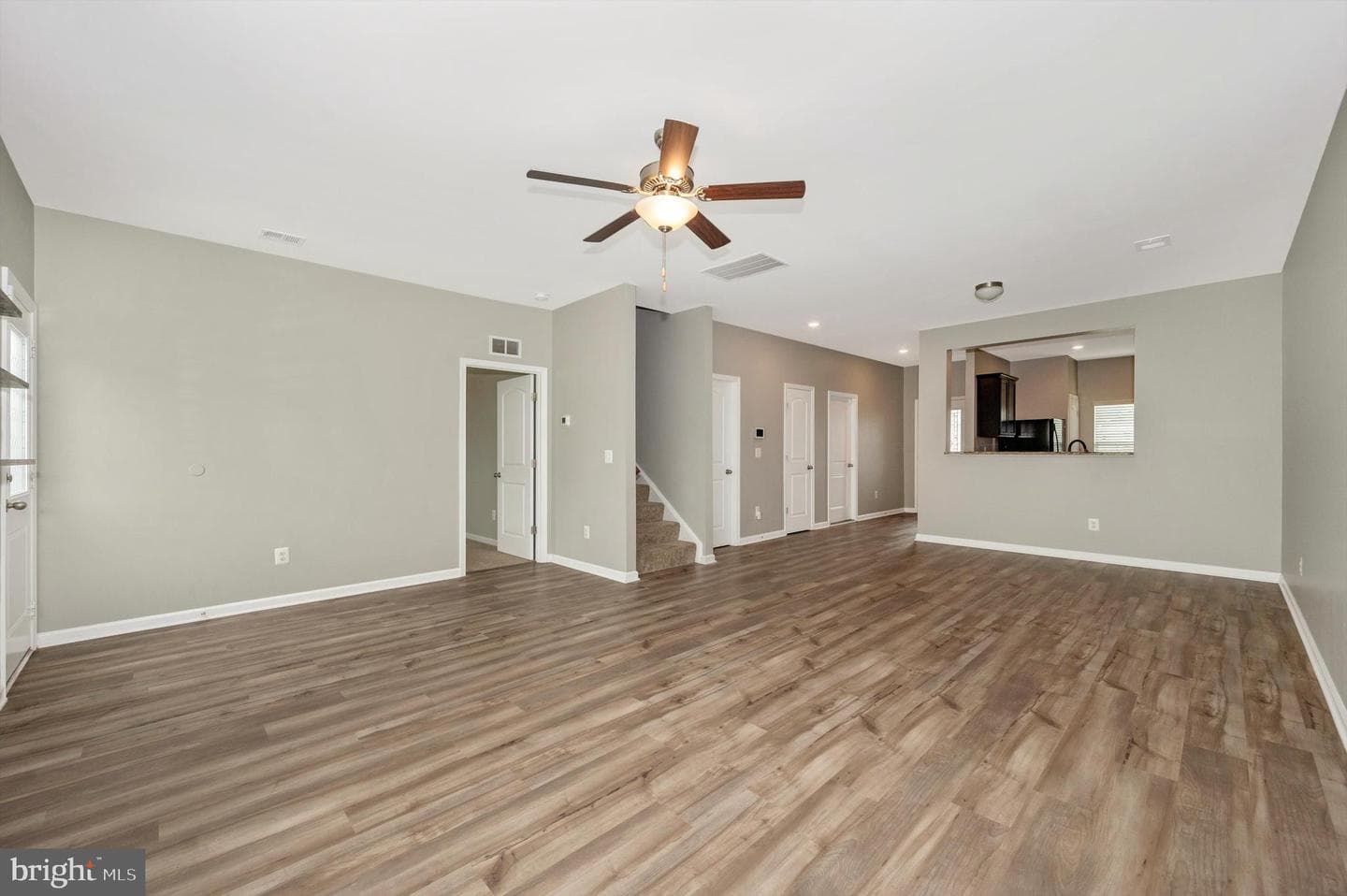 42 Eakins Lane photo 7