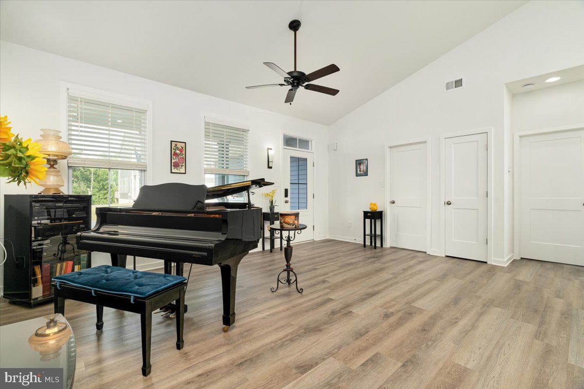 57 Cilantro Lane photo 3