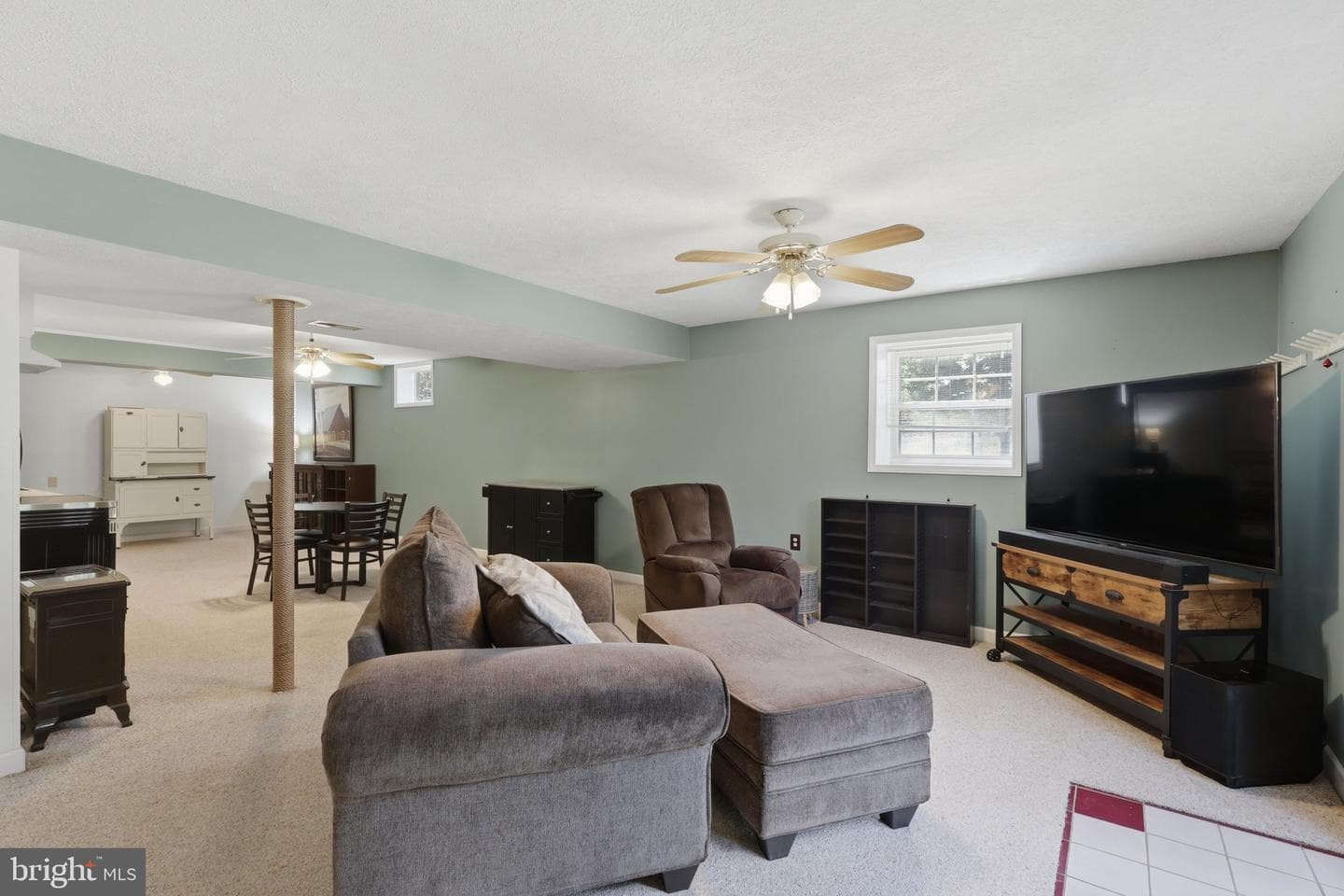 88 Castlerock Lane photo 35
