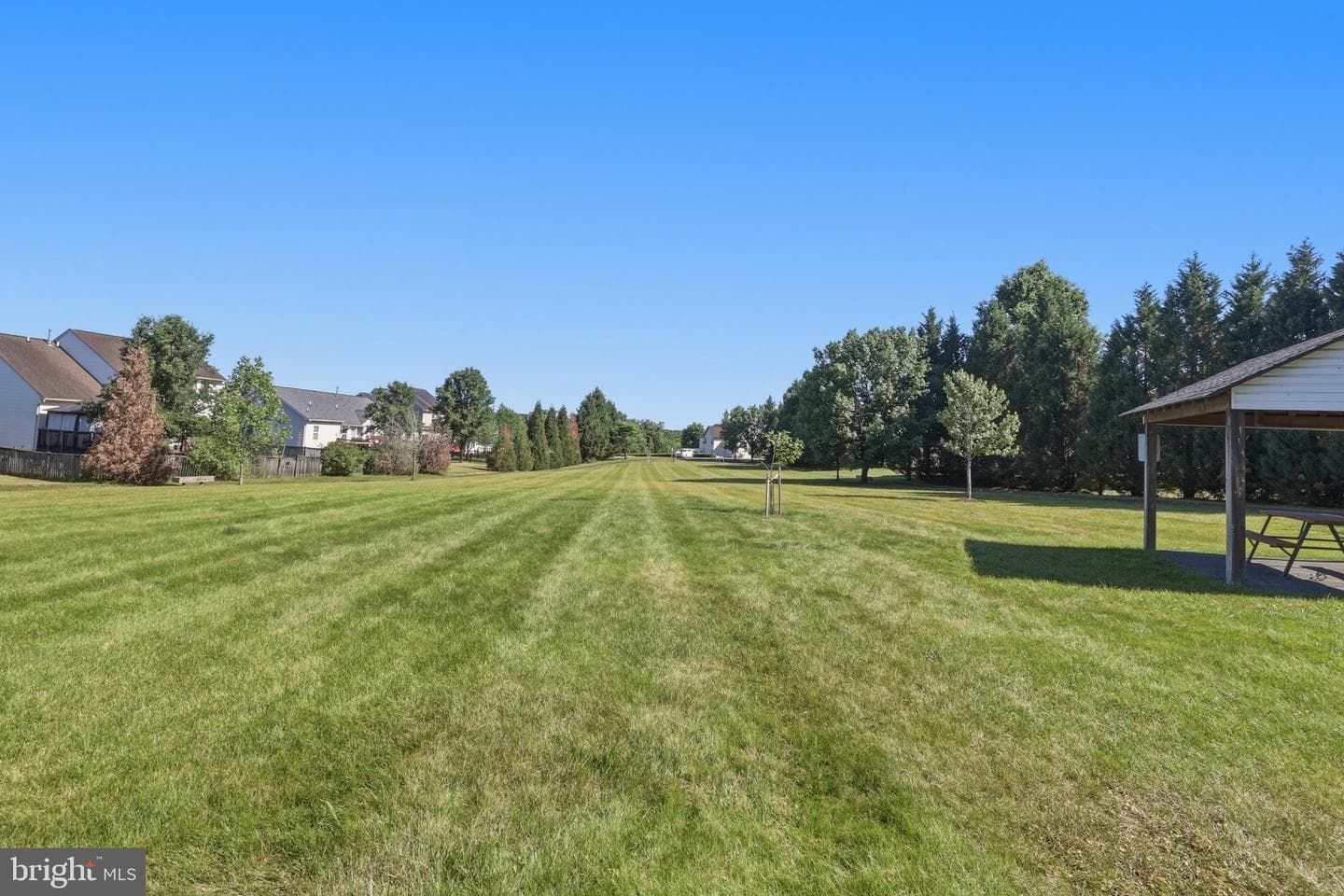 88 Castlerock Lane photo 64