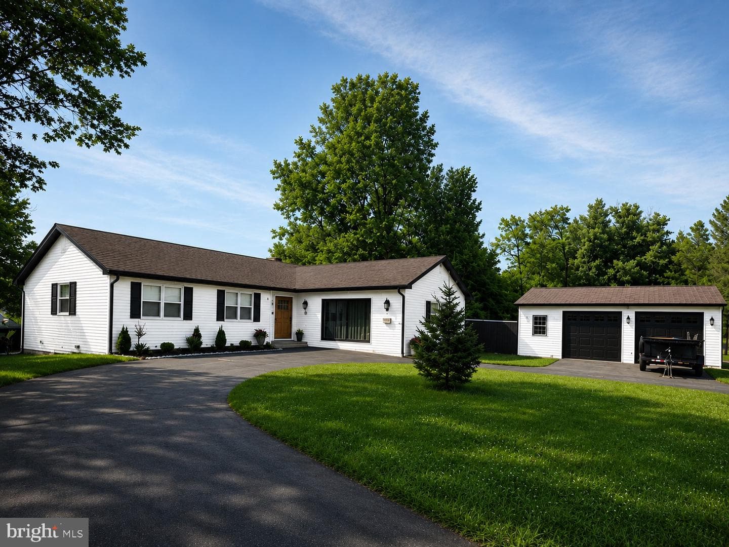 87 Fieldstone Drive photo 1
