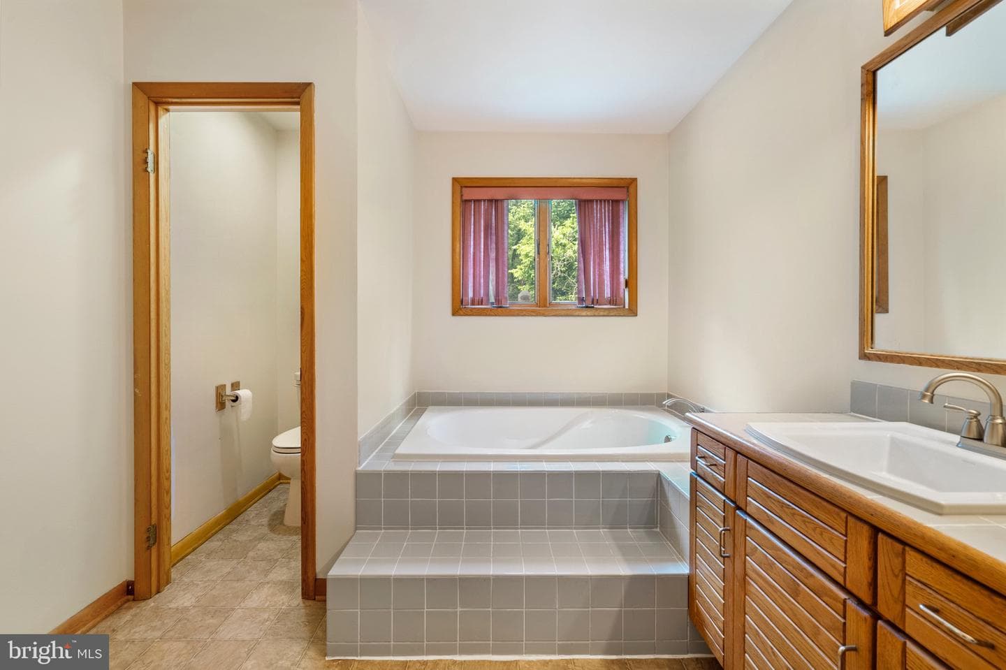 903 Colston Drive photo 29
