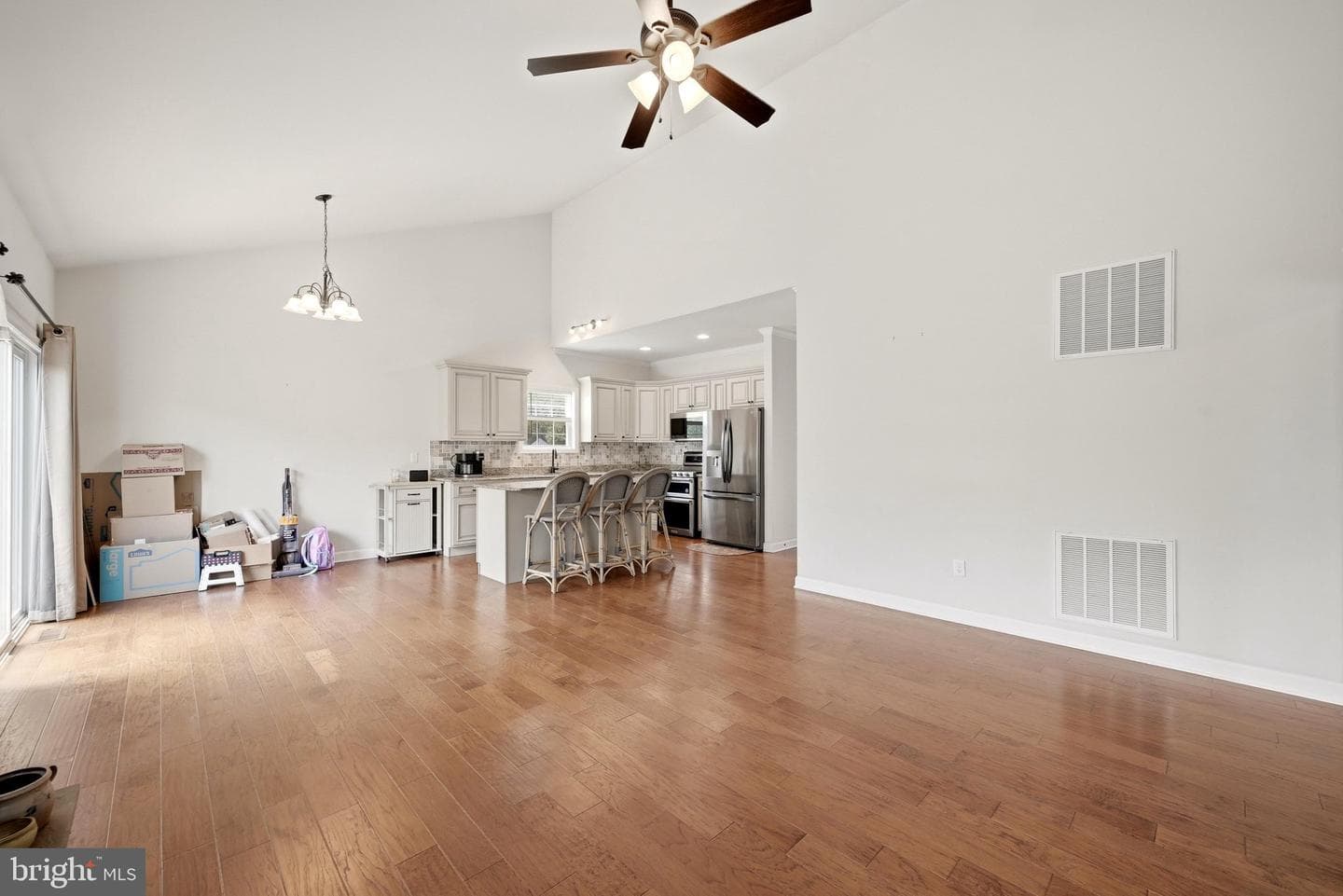 65 Fegan Road photo 25