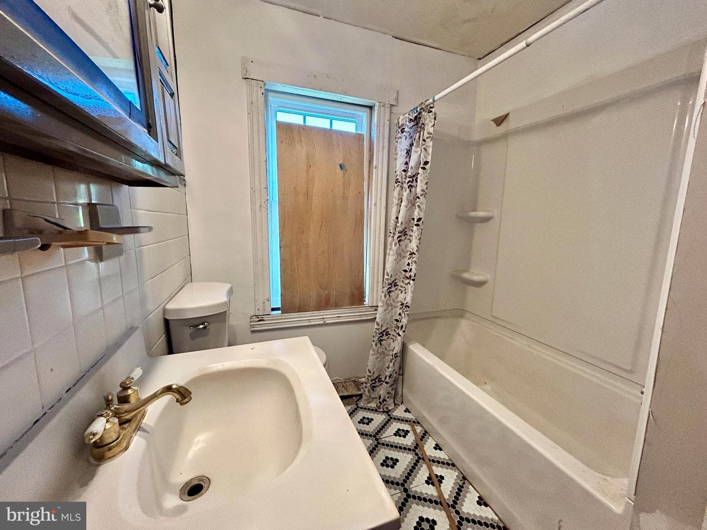 113 Fairfax Street photo 28