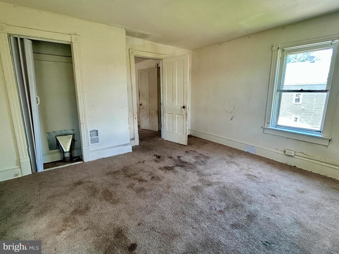 113 Fairfax Street photo 32