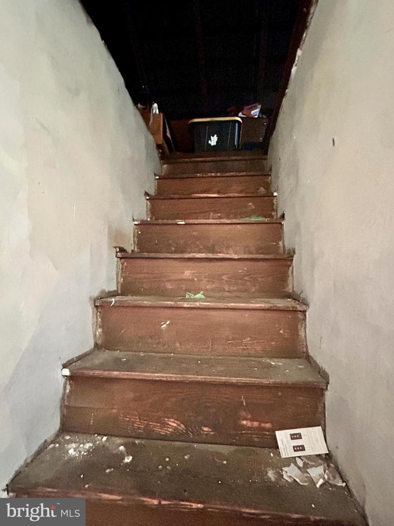 113 Fairfax Street photo 35