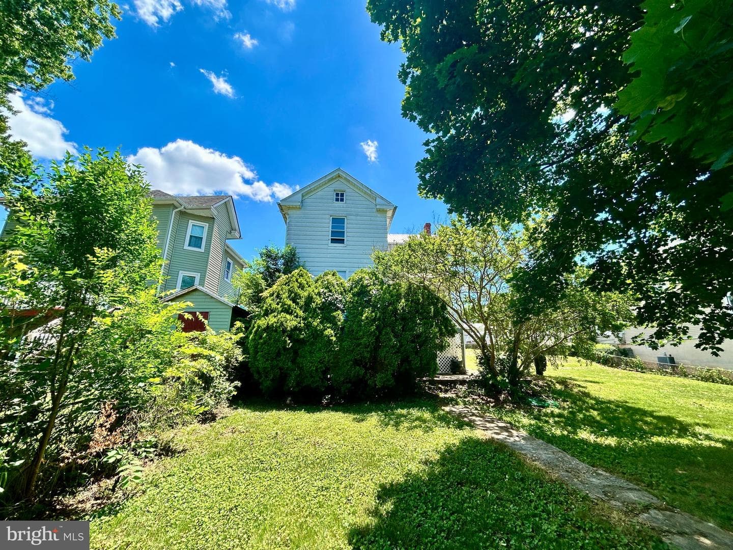 113 Fairfax Street photo 5