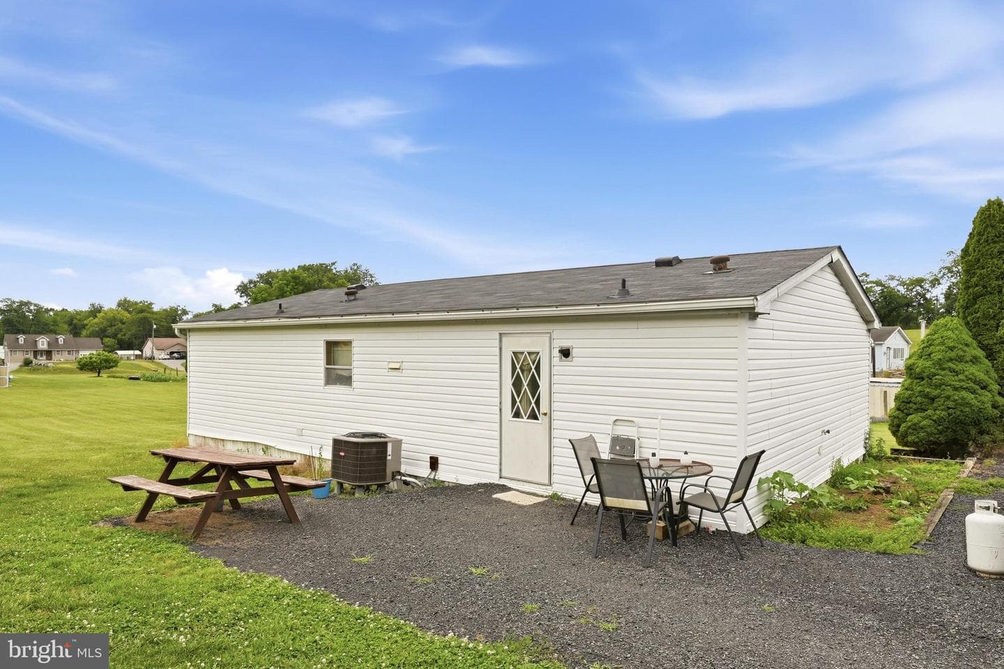 88 Chet Drive photo 23