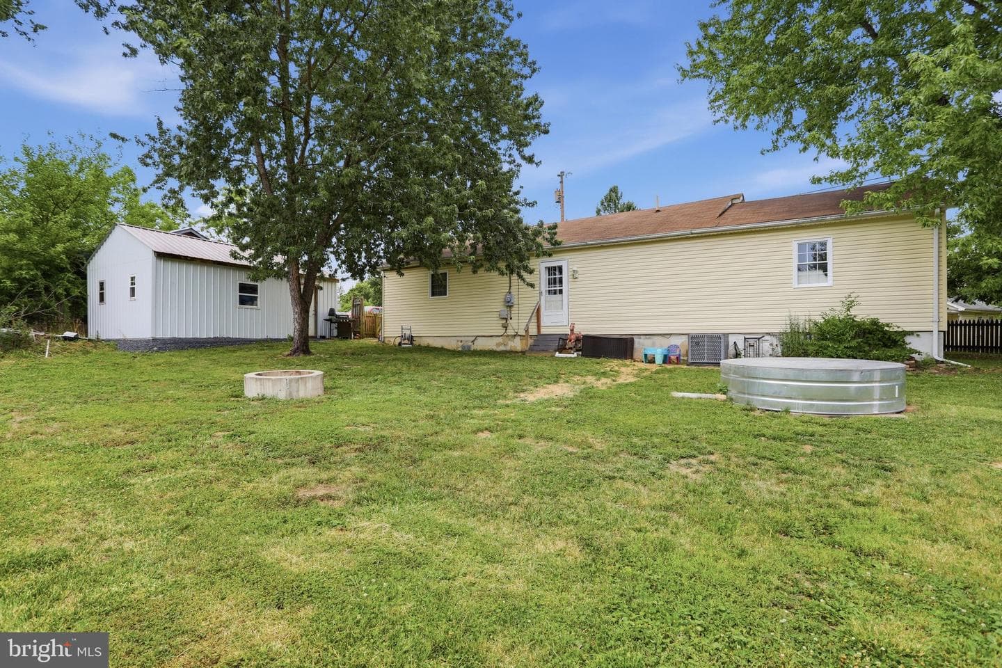 236 Classic Vanville Road photo 10