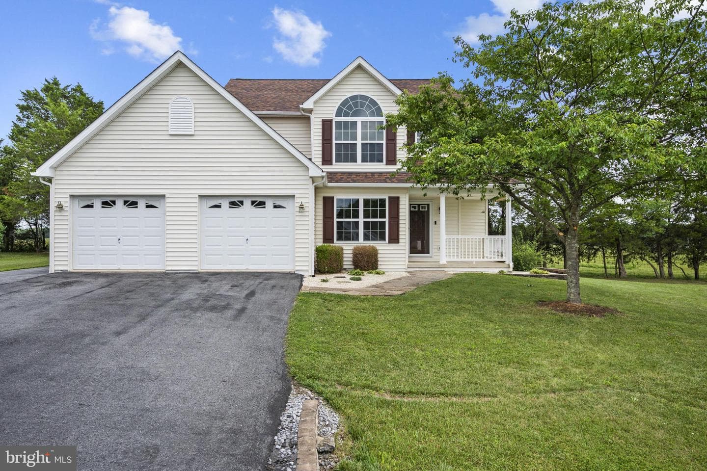 57 Hansberry Ct, Inwood
