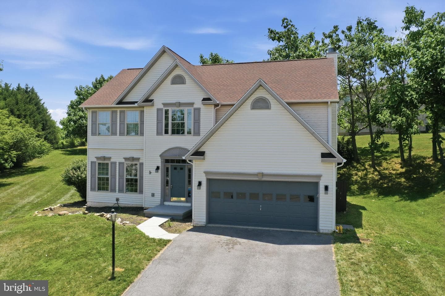 48 Lansing Ct, Falling Waters