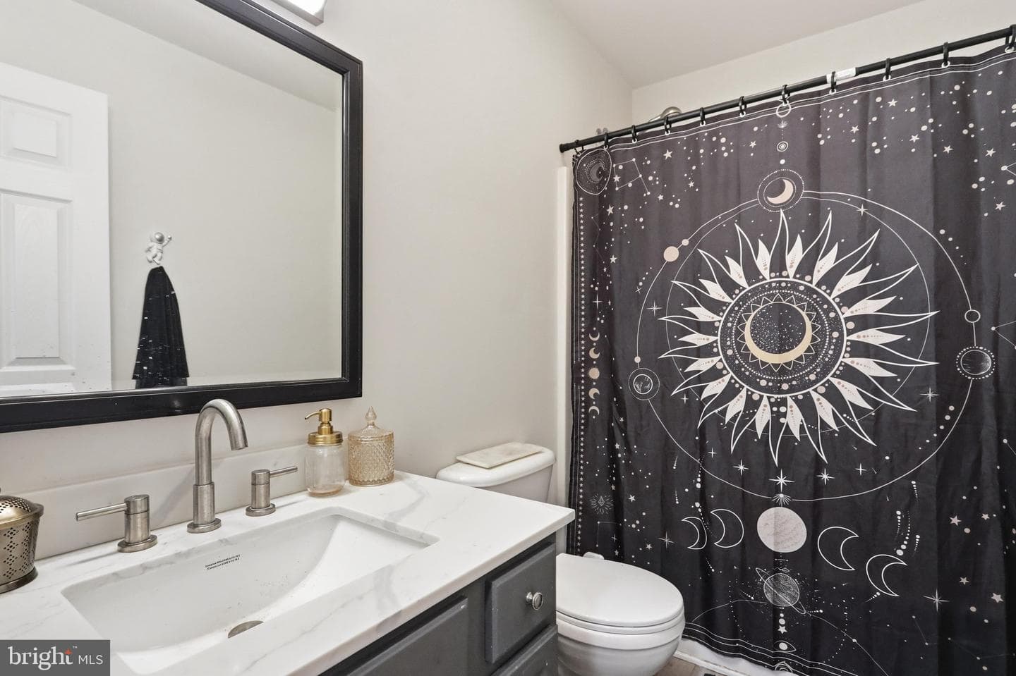 48 Lansing Court photo 31