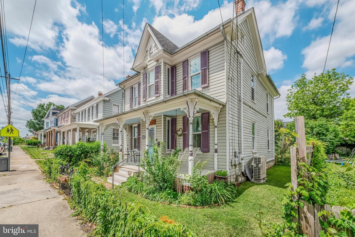 719 S Raleigh Street photo 3