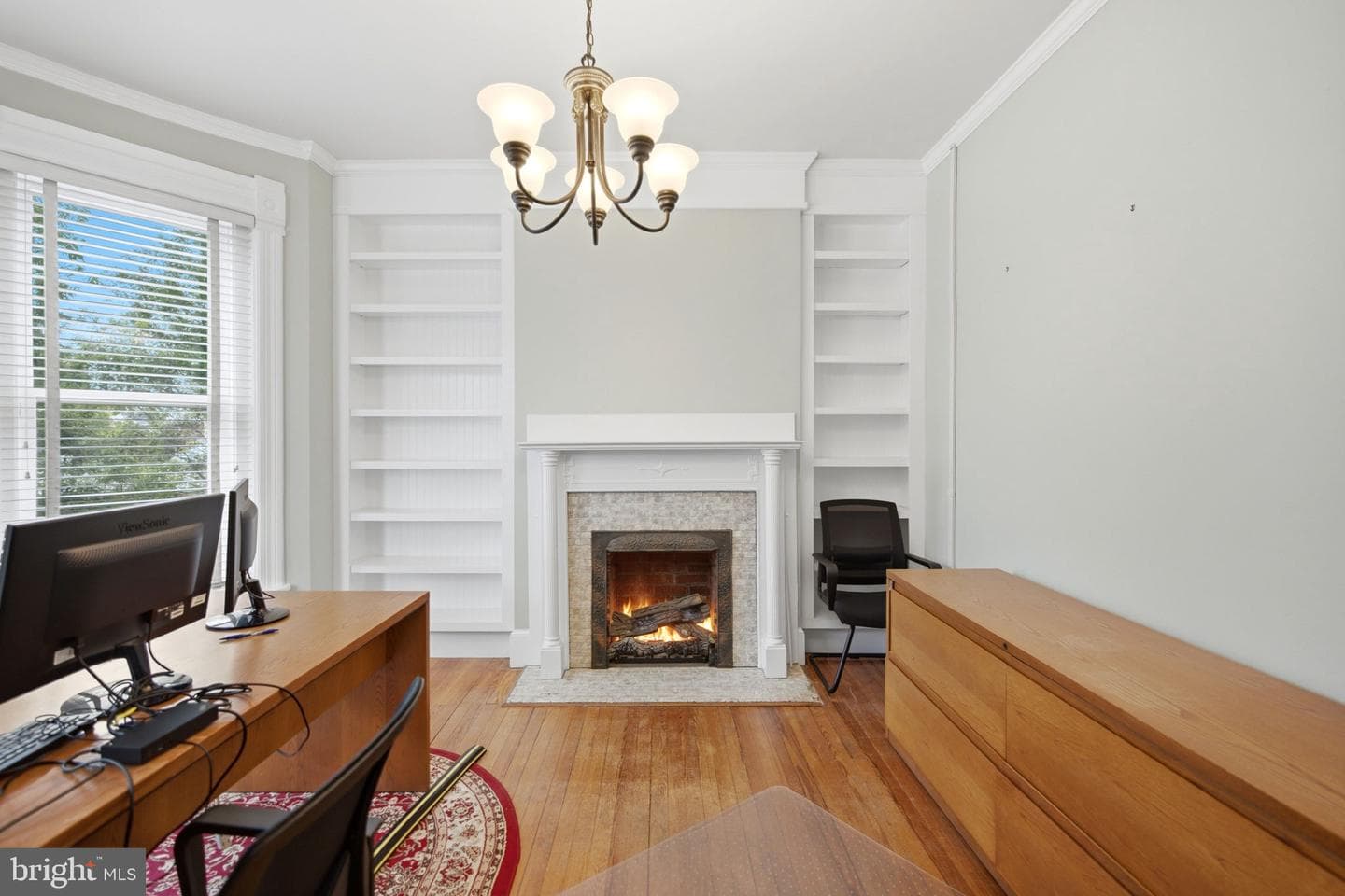 310 W Burke Street photo 63