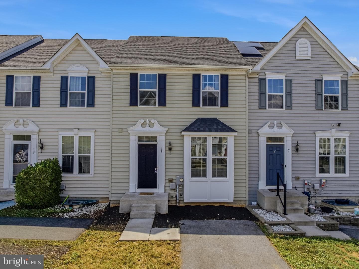 19 Ontario Drive, Falling Waters