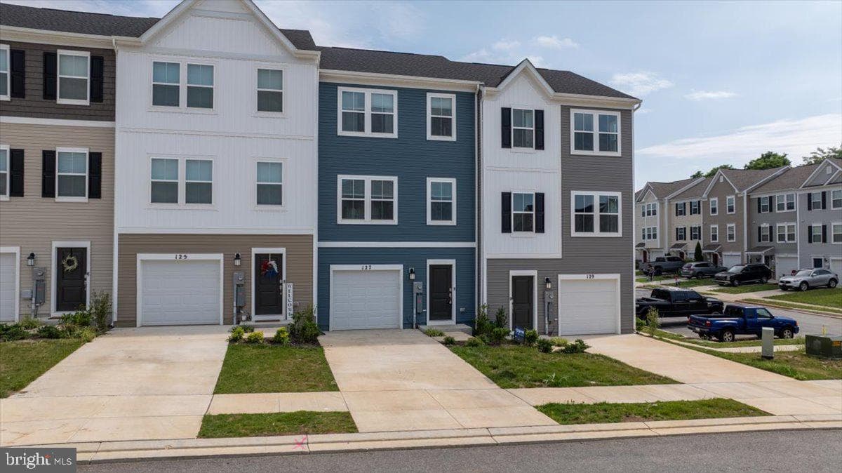 127 Brashear Court, Martinsburg