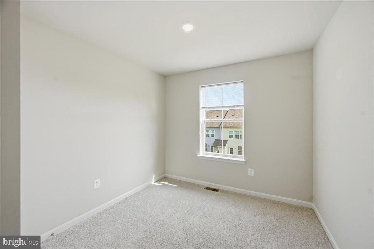127 Brashear Court photo 28