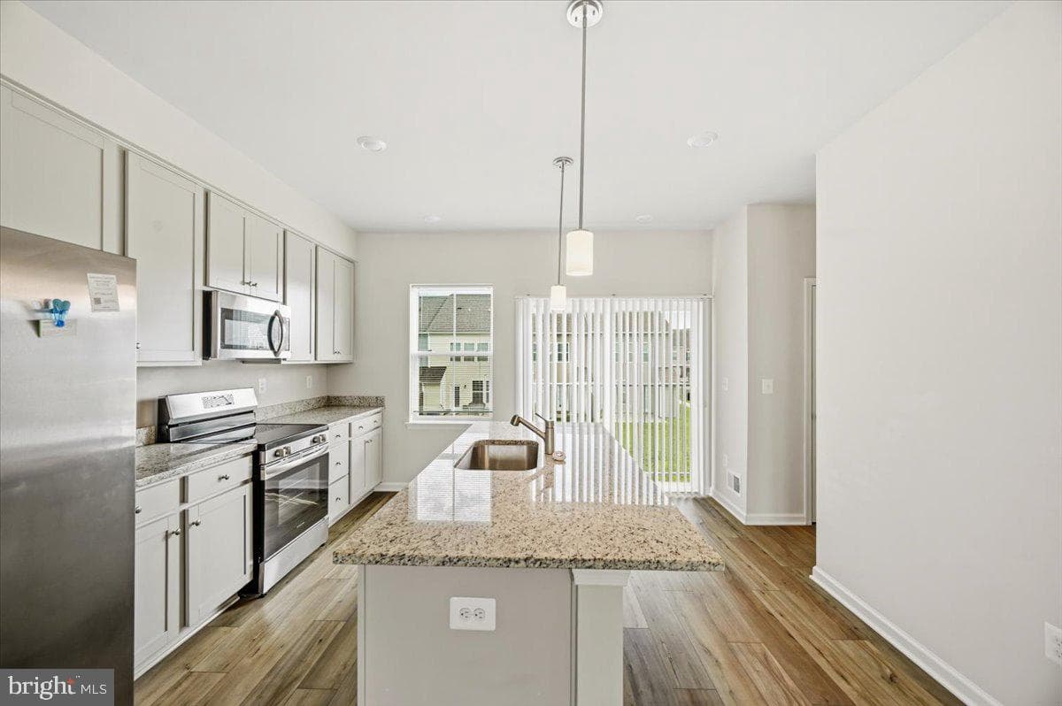 127 Brashear Court photo 7