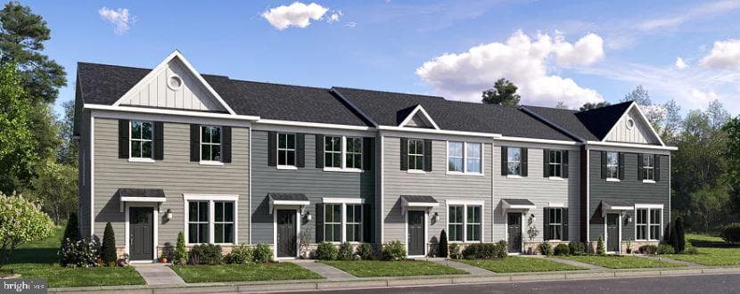 Berkeley Cir # 0082, Martinsburg