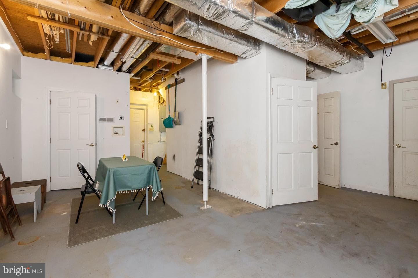 1121 Hollida Lane photo 66