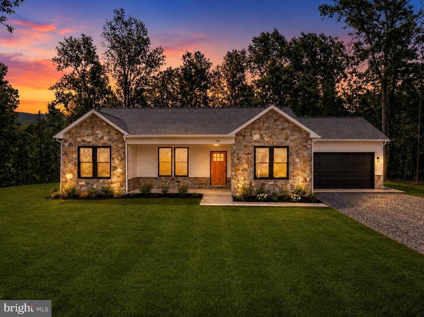 123 Jenkins Rd, Gerrardstown