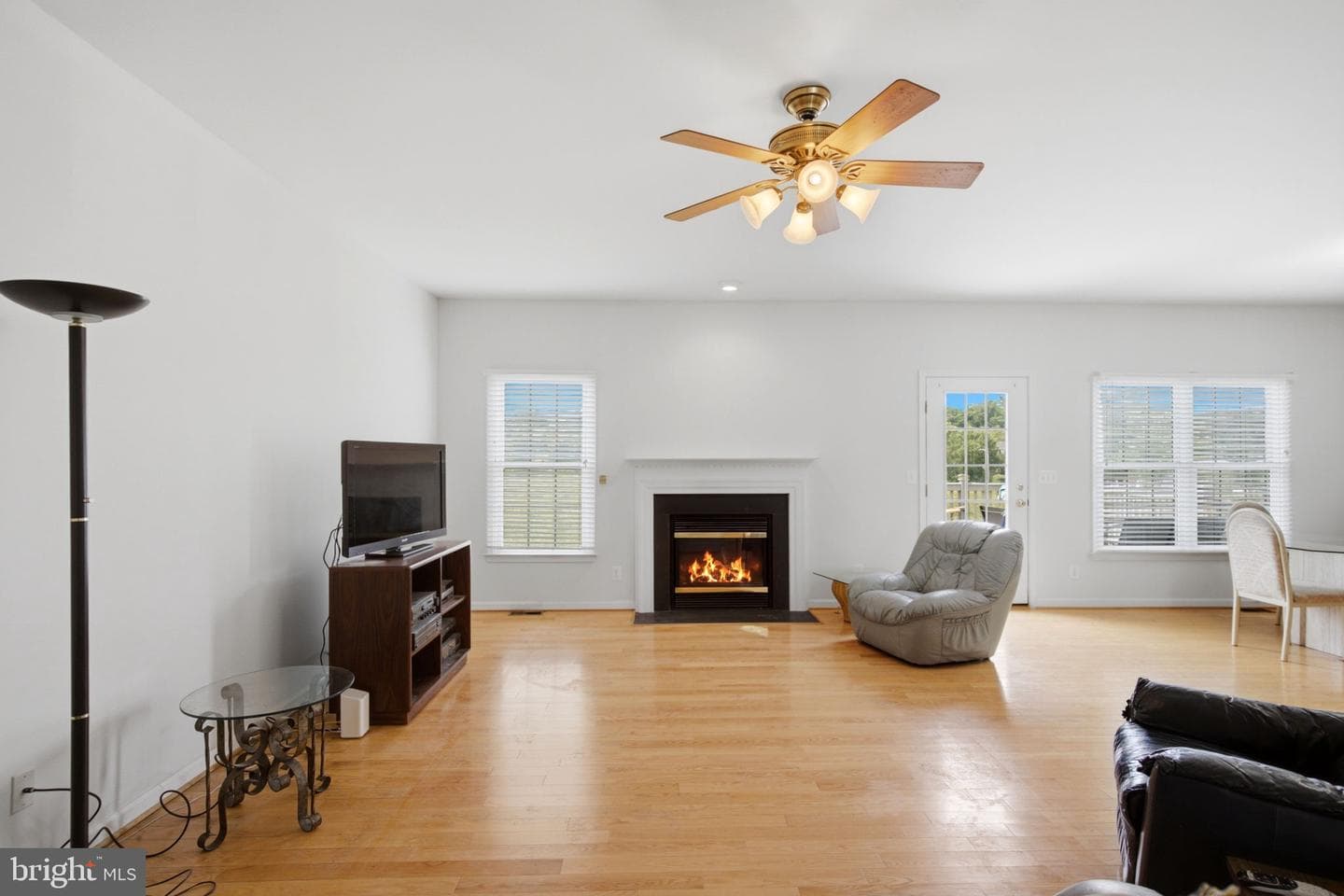 473 Nathaniel Drive photo 12