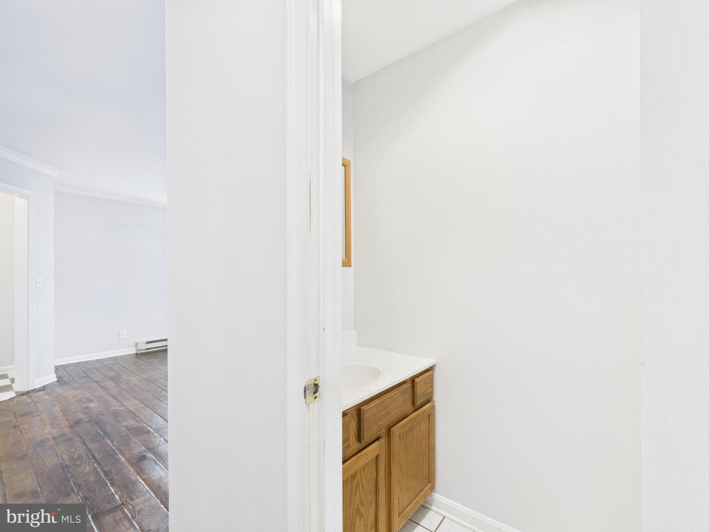 307 W Moler Avenue photo 14