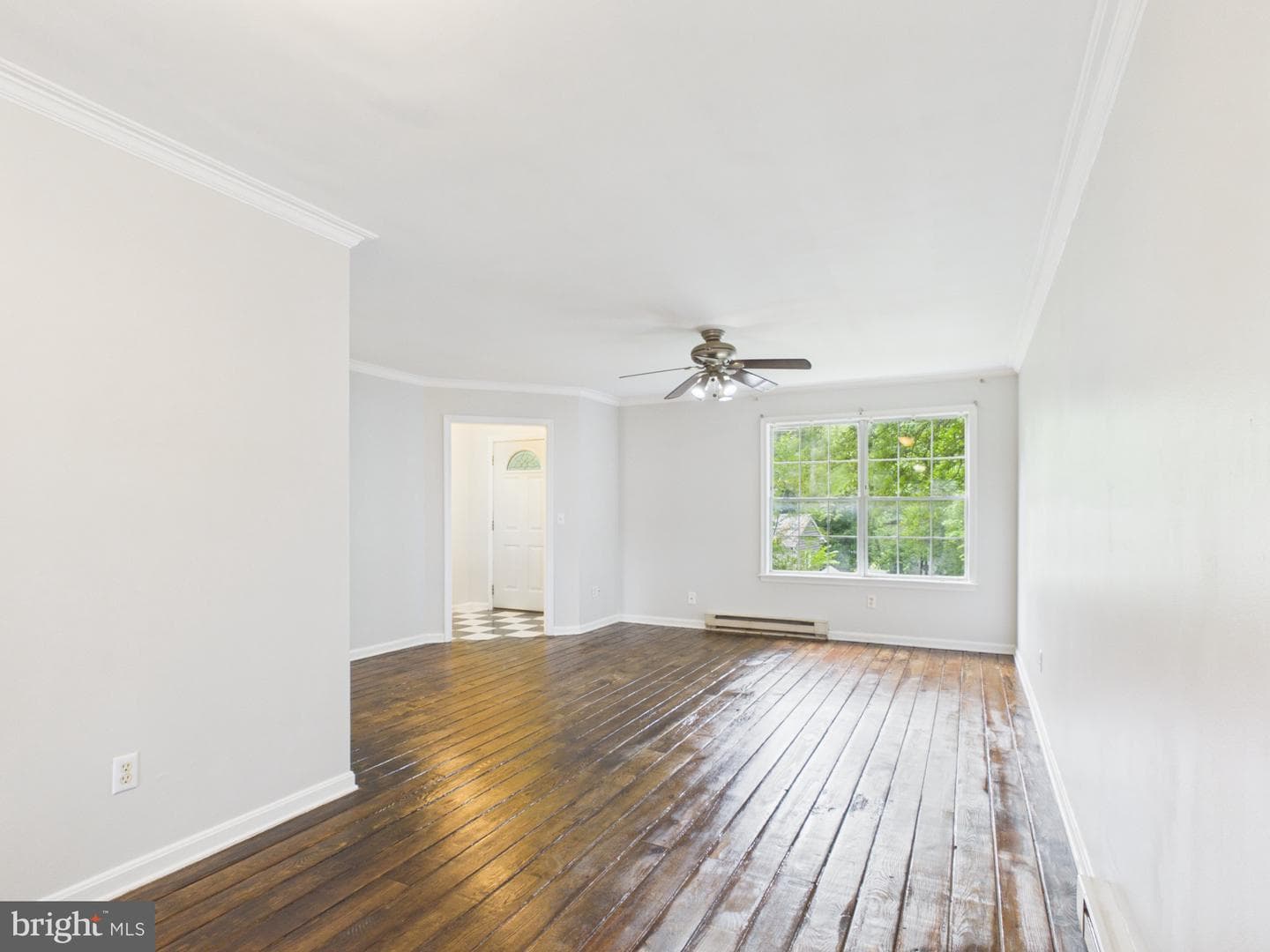 307 W Moler Avenue photo 17