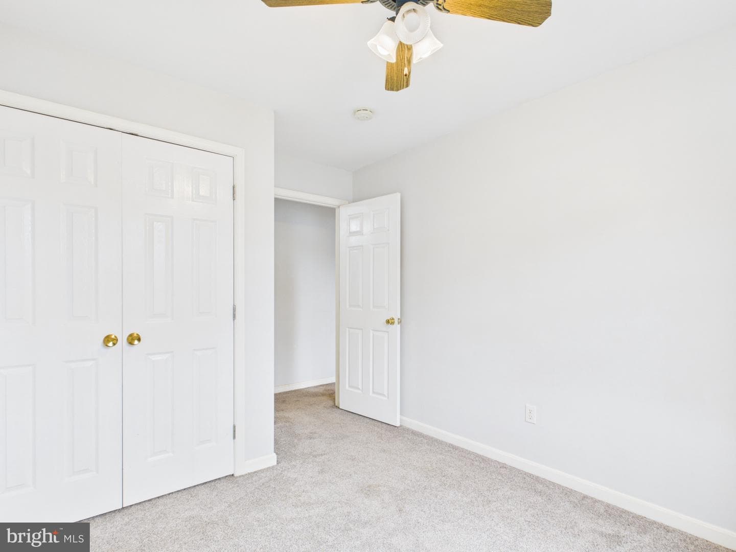 307 W Moler Avenue photo 32