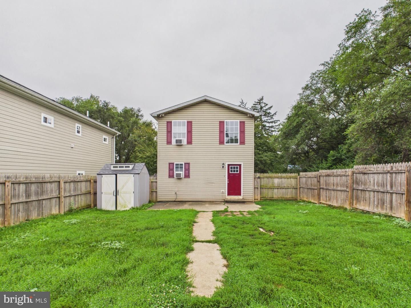307 W Moler Avenue photo 6