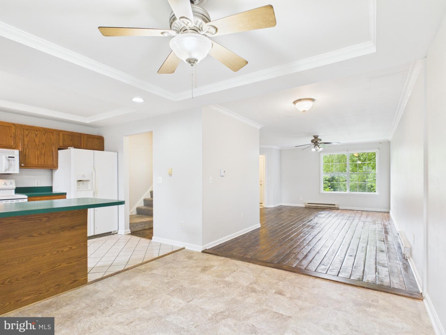 307 W Moler Avenue photo 8