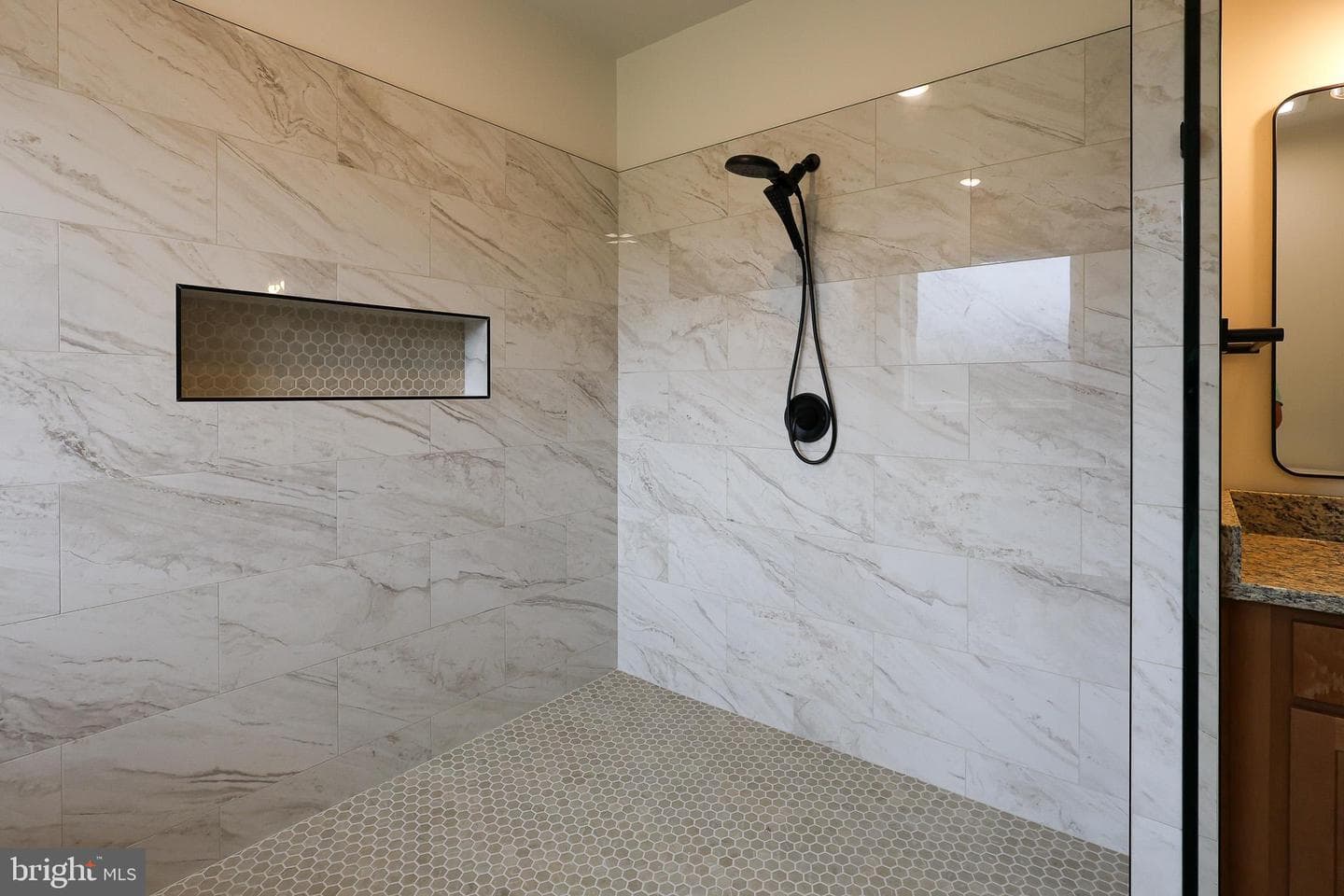 45 Grand Rapids Drive photo 32
