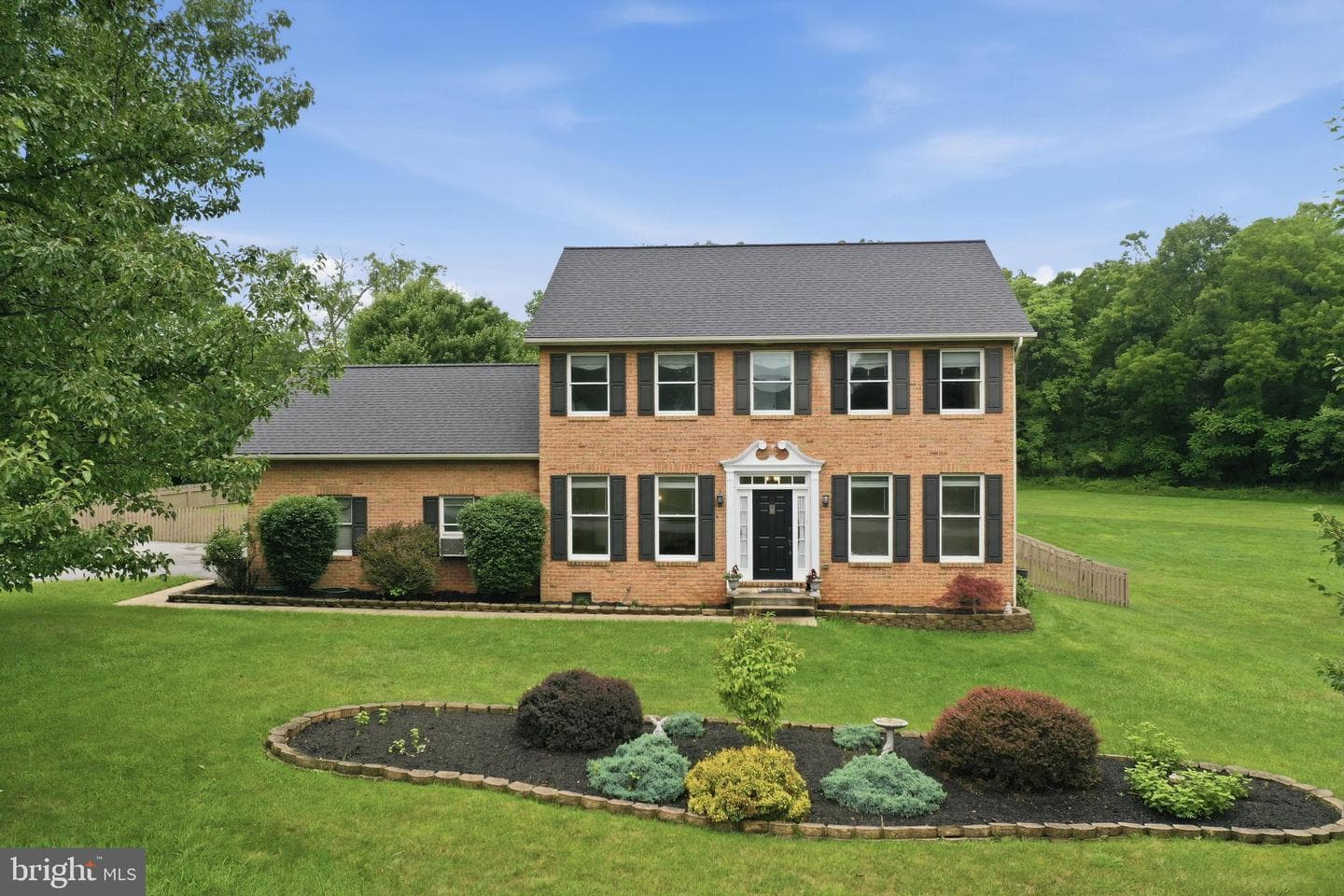 242 Street Of Dreams, Martinsburg