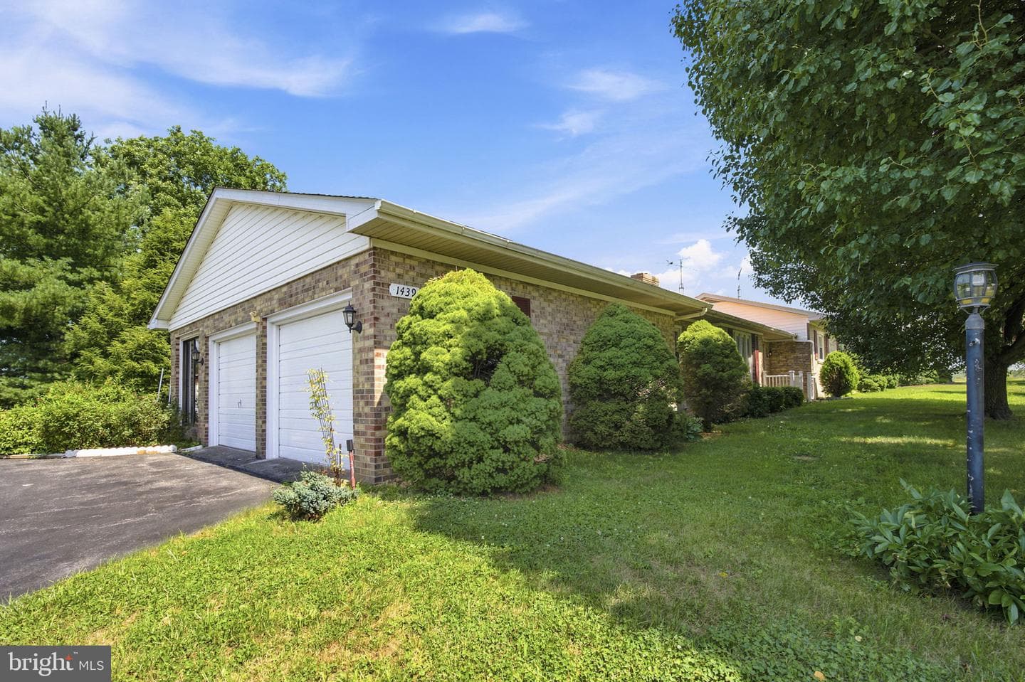 1439 Bedington Road photo 3