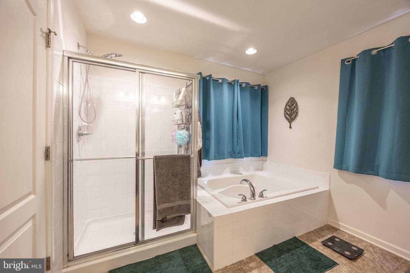 253 Twain Street photo 32