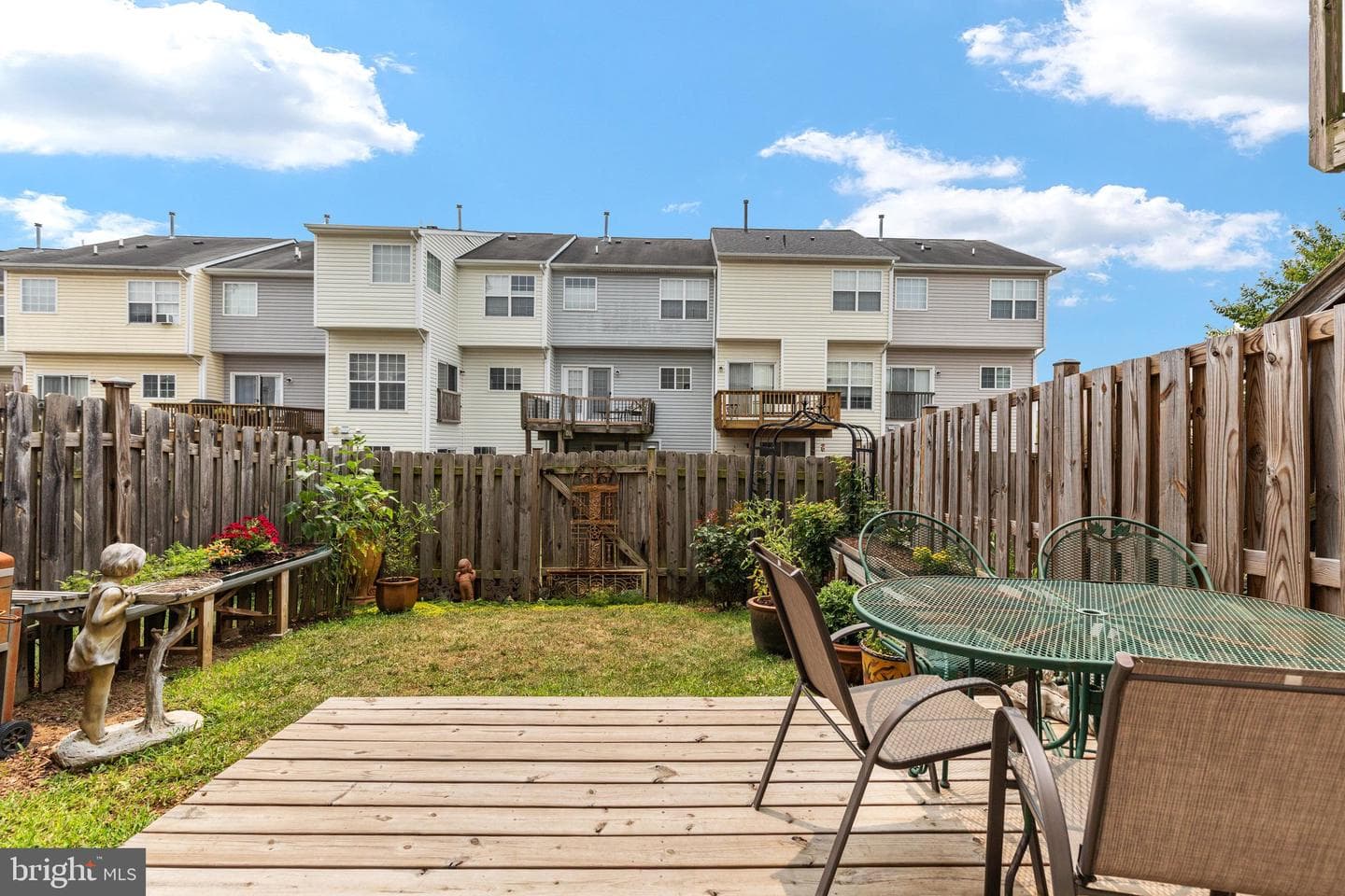 18 Barton Court photo 4