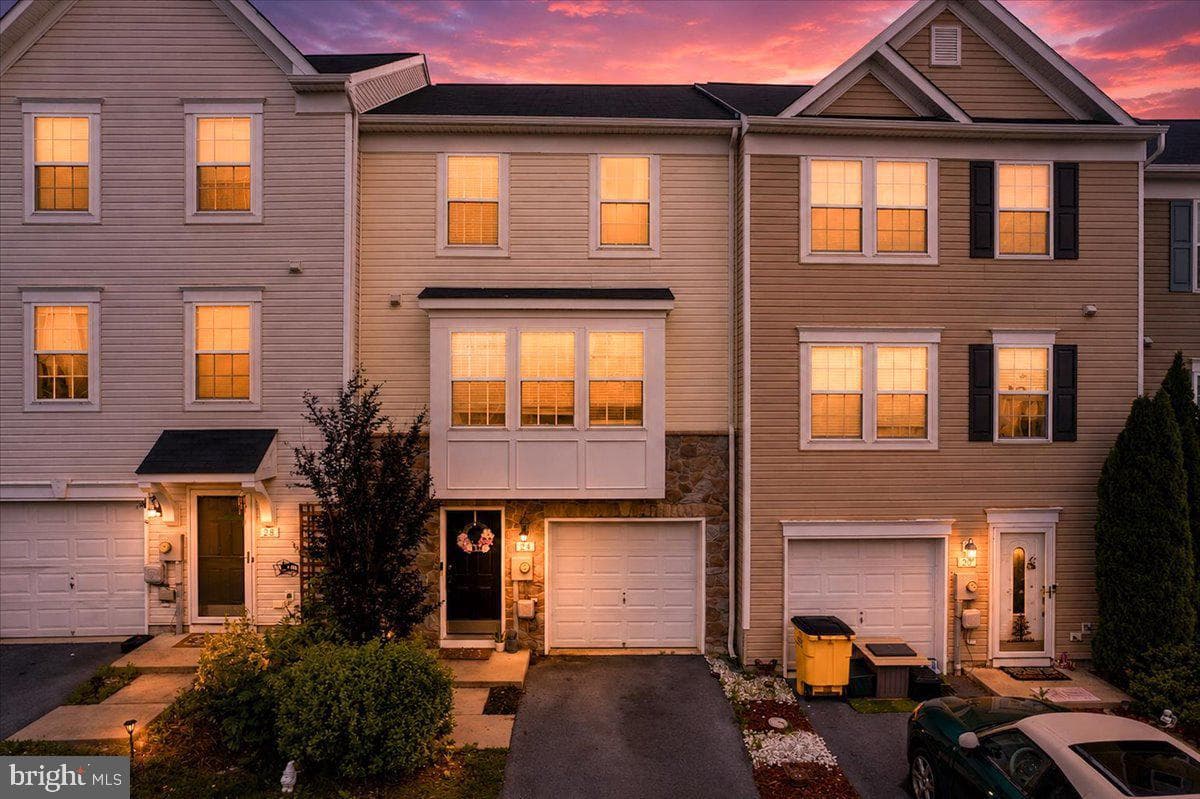 24 Ventura Way, Hedgesville