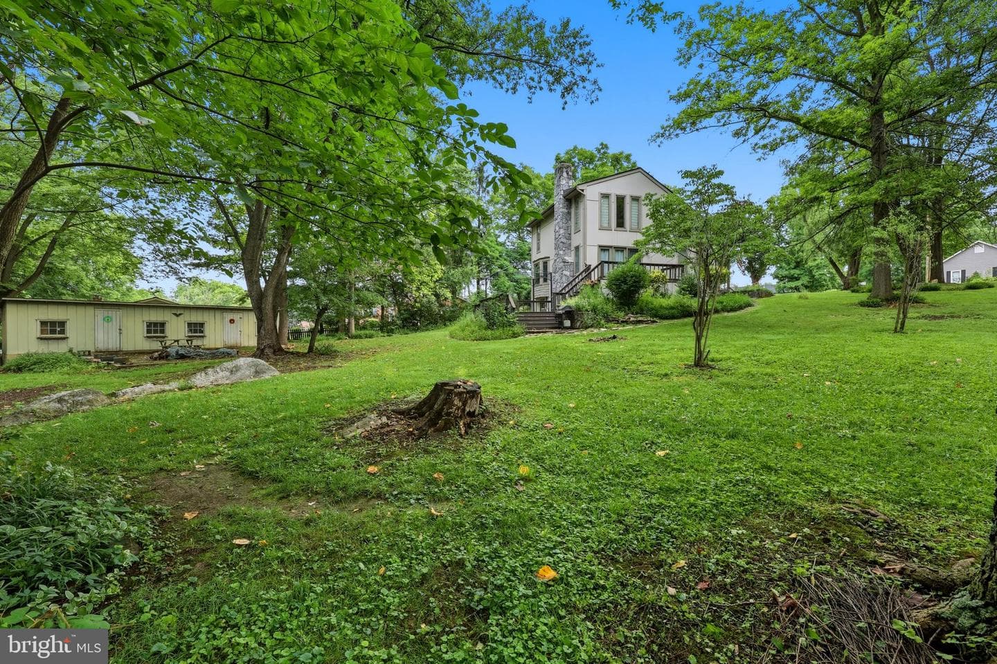 661 Panorama Drive photo 36