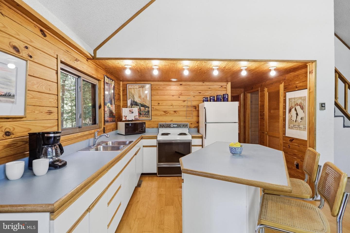 975 Tuckahoe Trail photo 9
