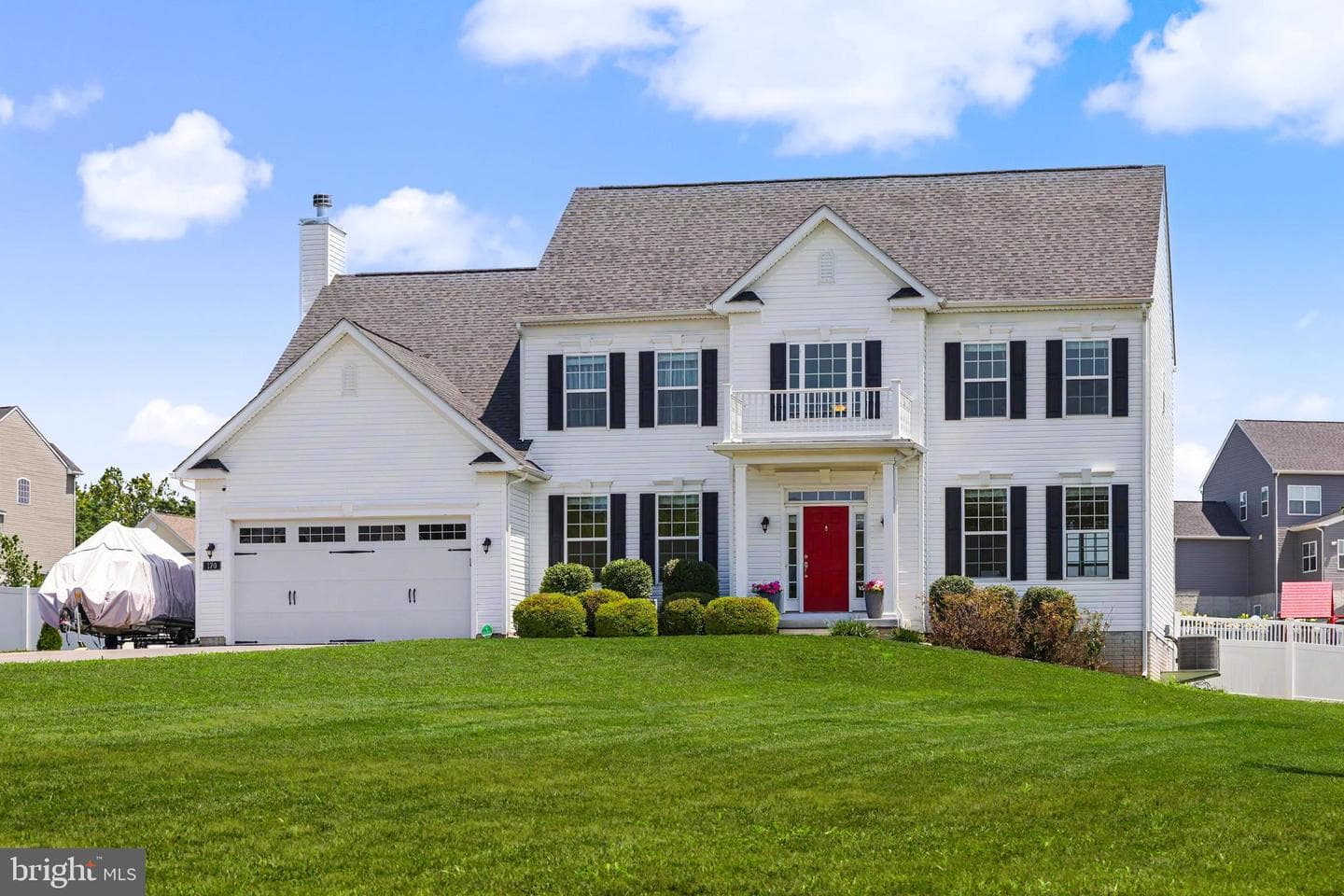 170 Chesterfield Drive, Falling Waters