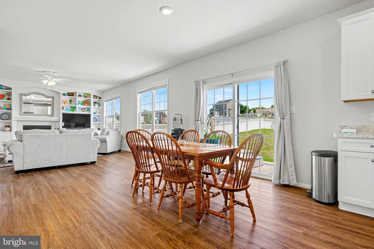170 Chesterfield Drive photo 31