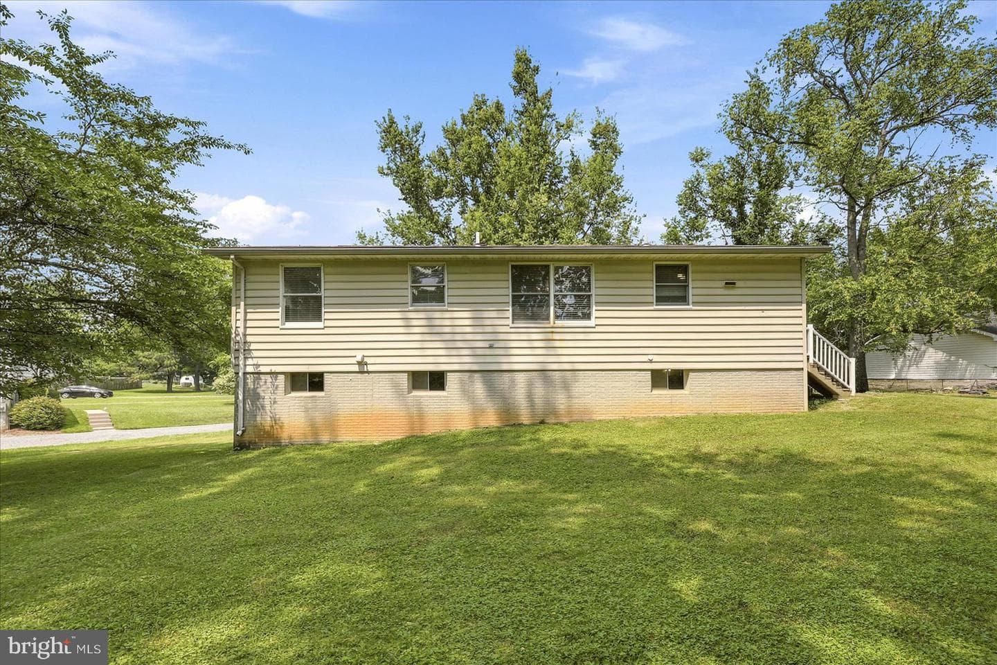 156 Morgan Street photo 32