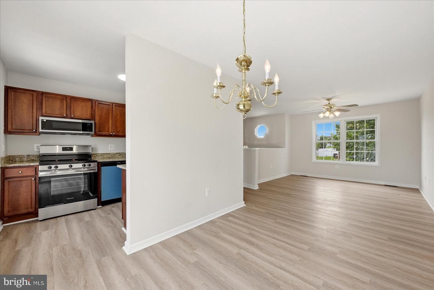 224 Ford Circle photo 10