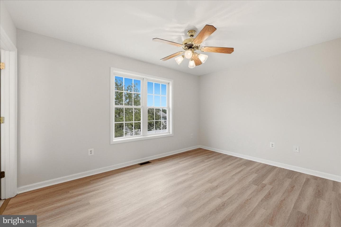 224 Ford Circle photo 21