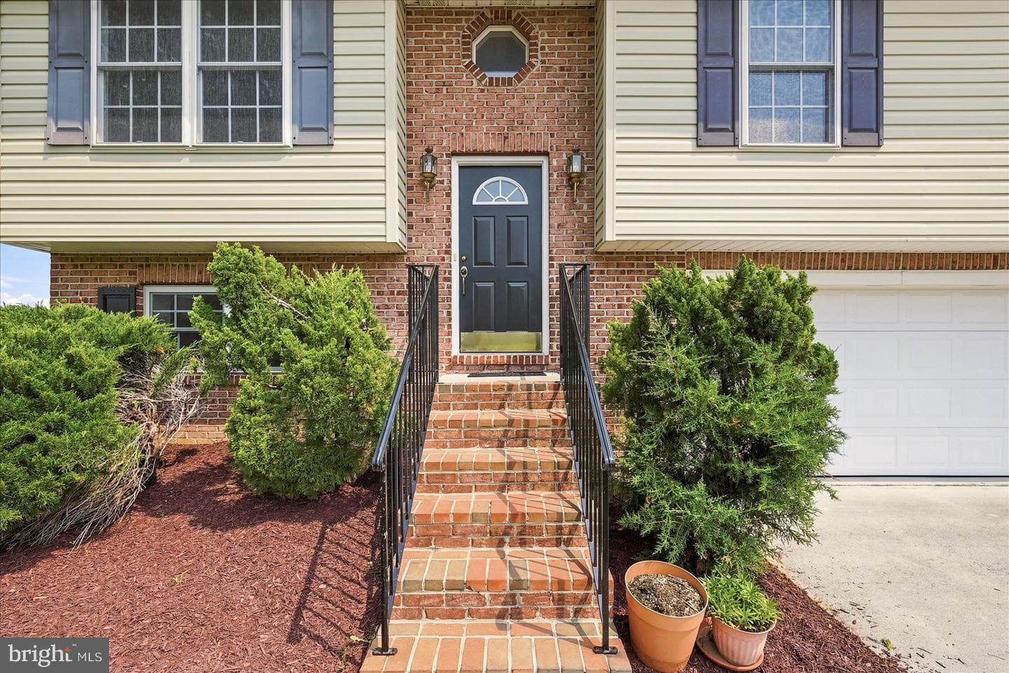 224 Ford Circle photo 3