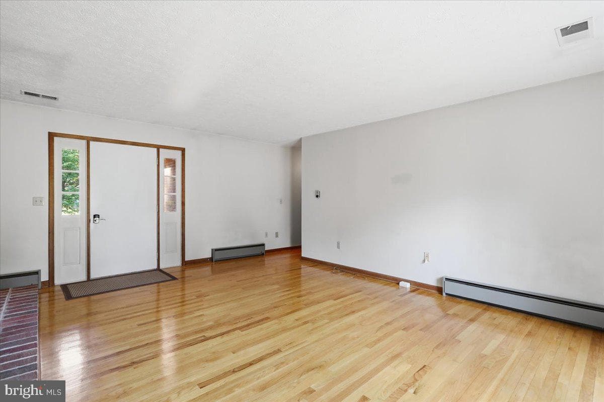 121 Belle Boyd Boulevard photo 5