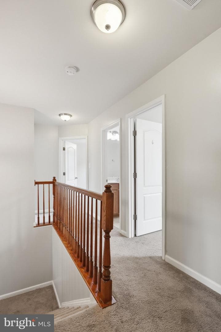 97 Portsmouth Court photo 25